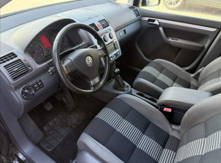 Volkswagen - Touran