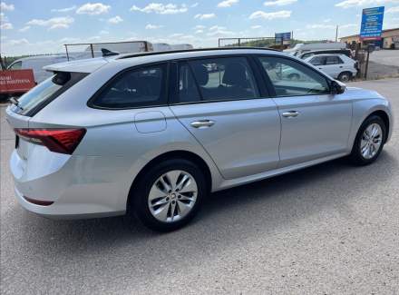 Škoda - Octavia