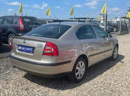 Škoda - Octavia