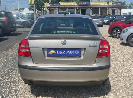 Škoda - Octavia