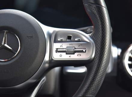 Mercedes-Benz - GLB