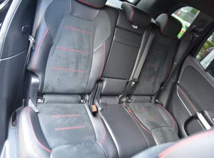 Mercedes-Benz - GLB