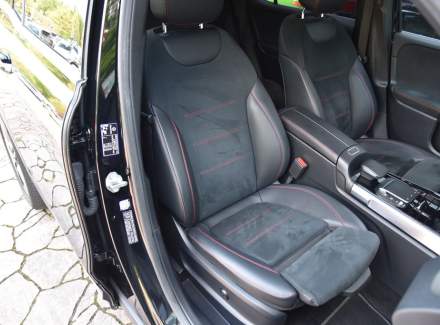 Mercedes-Benz - GLB