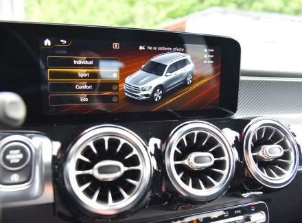 Mercedes-Benz - GLB