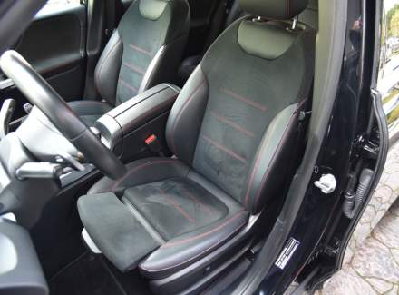 Mercedes-Benz - GLB