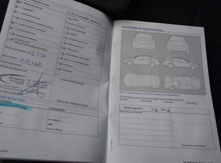 Volkswagen - Passat