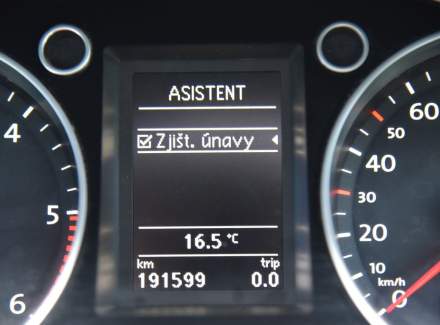 Volkswagen - Passat