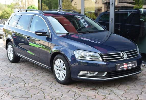 Volkswagen - Passat