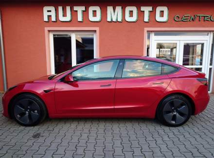 Tesla - Model 3