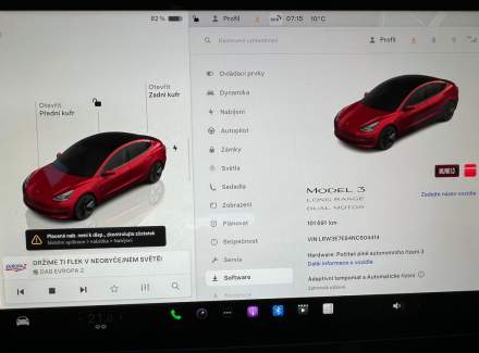Tesla - Model 3