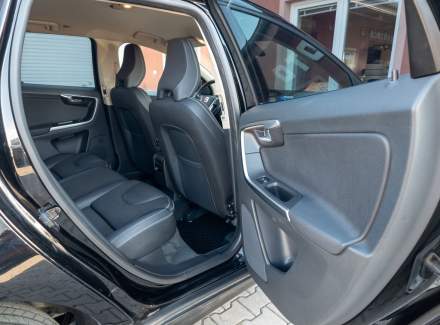 Volvo - XC60