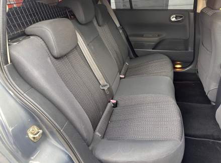Renault - Megane