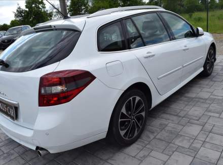 Renault - Laguna
