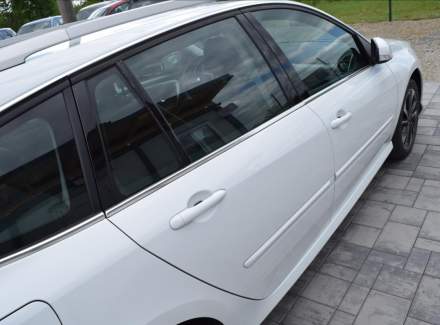 Renault - Laguna