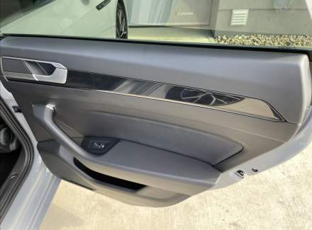 Volkswagen - Arteon