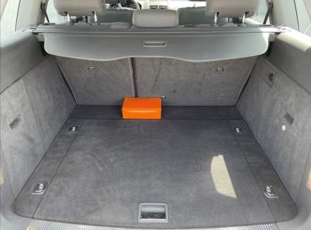 Volkswagen - Touareg
