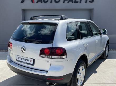 Volkswagen - Touareg