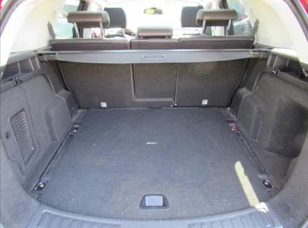 Land Rover - Discovery Sport