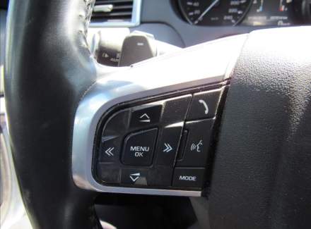 Land Rover - Discovery Sport