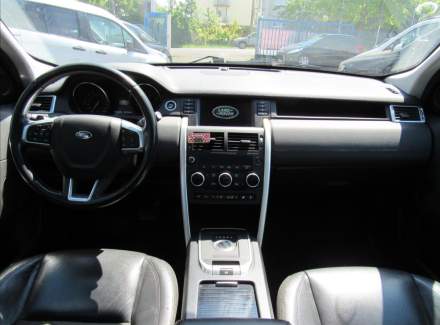 Land Rover - Discovery Sport