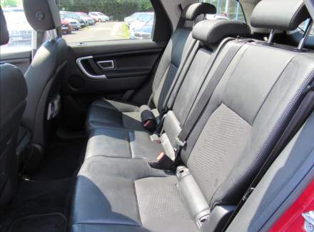 Land Rover - Discovery Sport