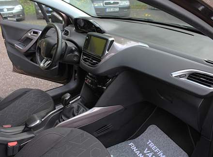 Peugeot - 2008