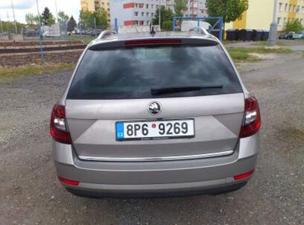 Škoda - Octavia