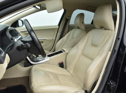 Volvo - S60