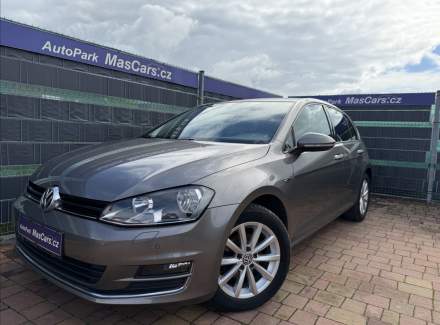 Volkswagen - Golf
