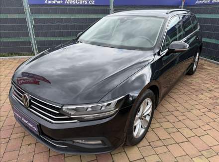 Volkswagen - Passat