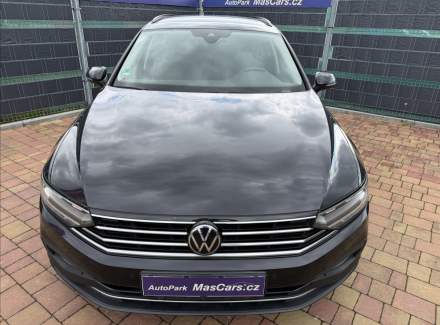 Volkswagen - Passat