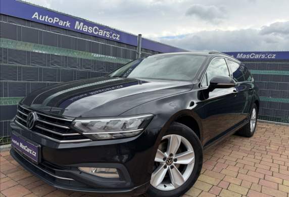 Volkswagen - Passat