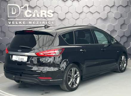 Ford - S-MAX