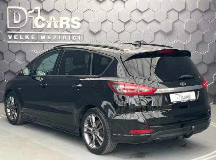 Ford - S-MAX