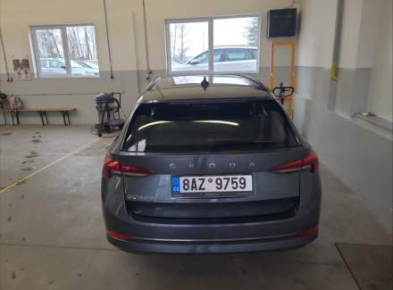 Škoda - Octavia