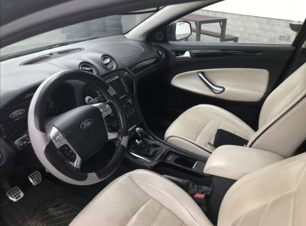 Ford - Mondeo