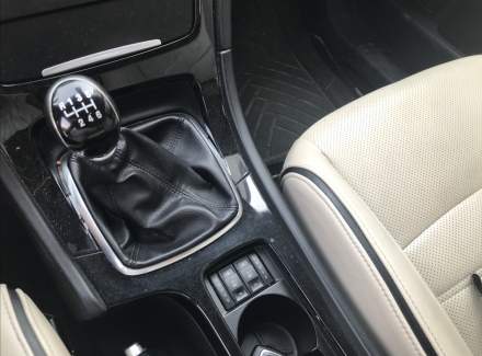 Ford - Mondeo