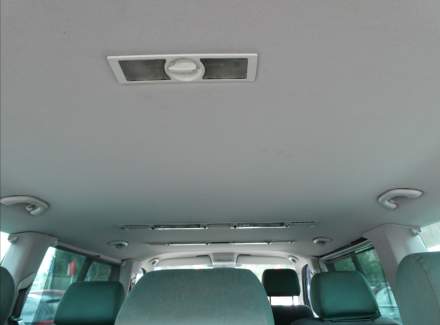 Volkswagen - Caravelle