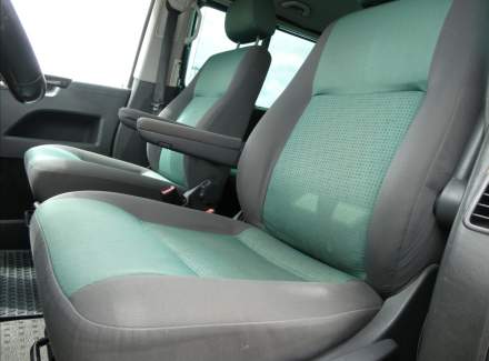Volkswagen - Caravelle