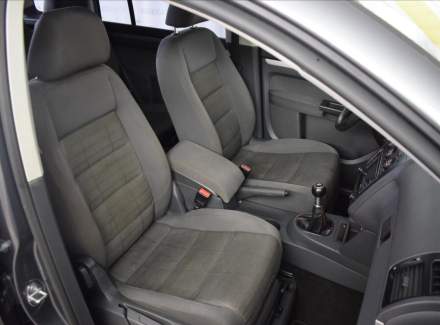 Volkswagen - Touran