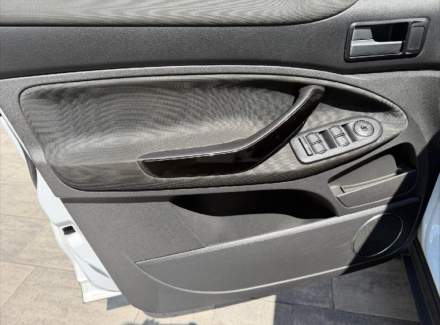 Ford - Kuga