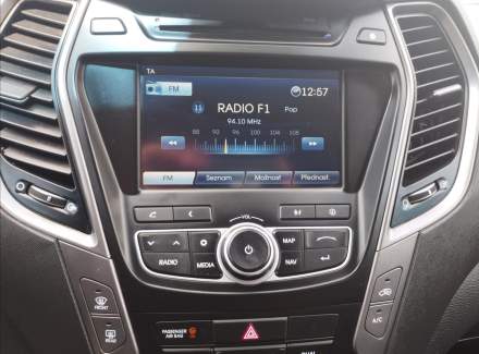 Hyundai - Santa FE
