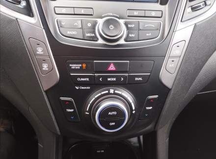Hyundai - Santa FE
