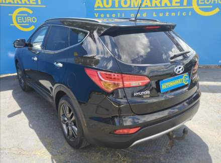 Hyundai - Santa FE