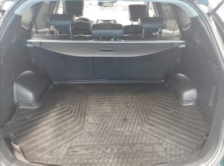 Hyundai - Santa FE