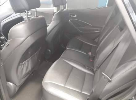 Hyundai - Santa FE
