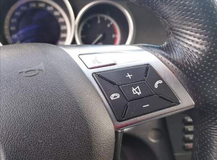 Mercedes-Benz - C-class