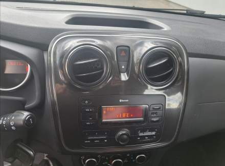 Dacia - Sandero