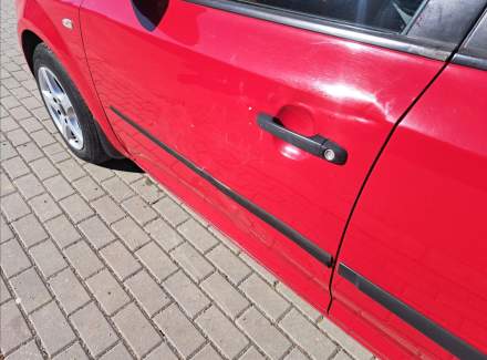 Kia - Cee'd