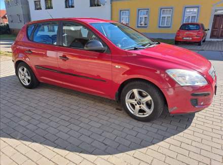 Kia - Cee'd